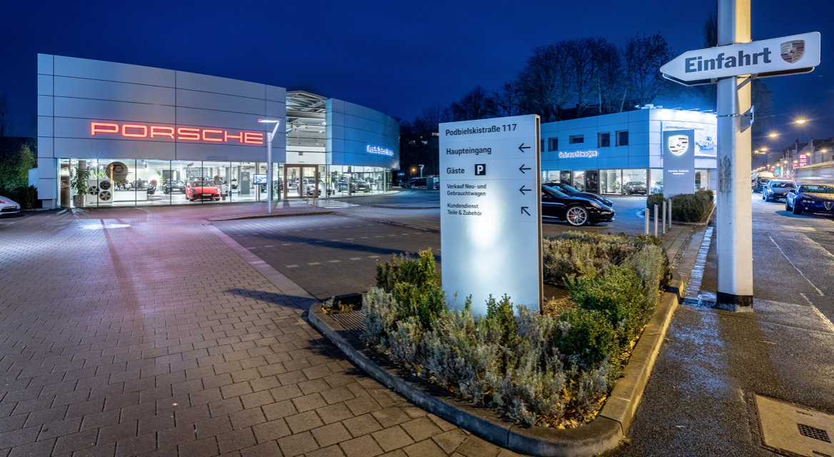 Sportwagenzentrum