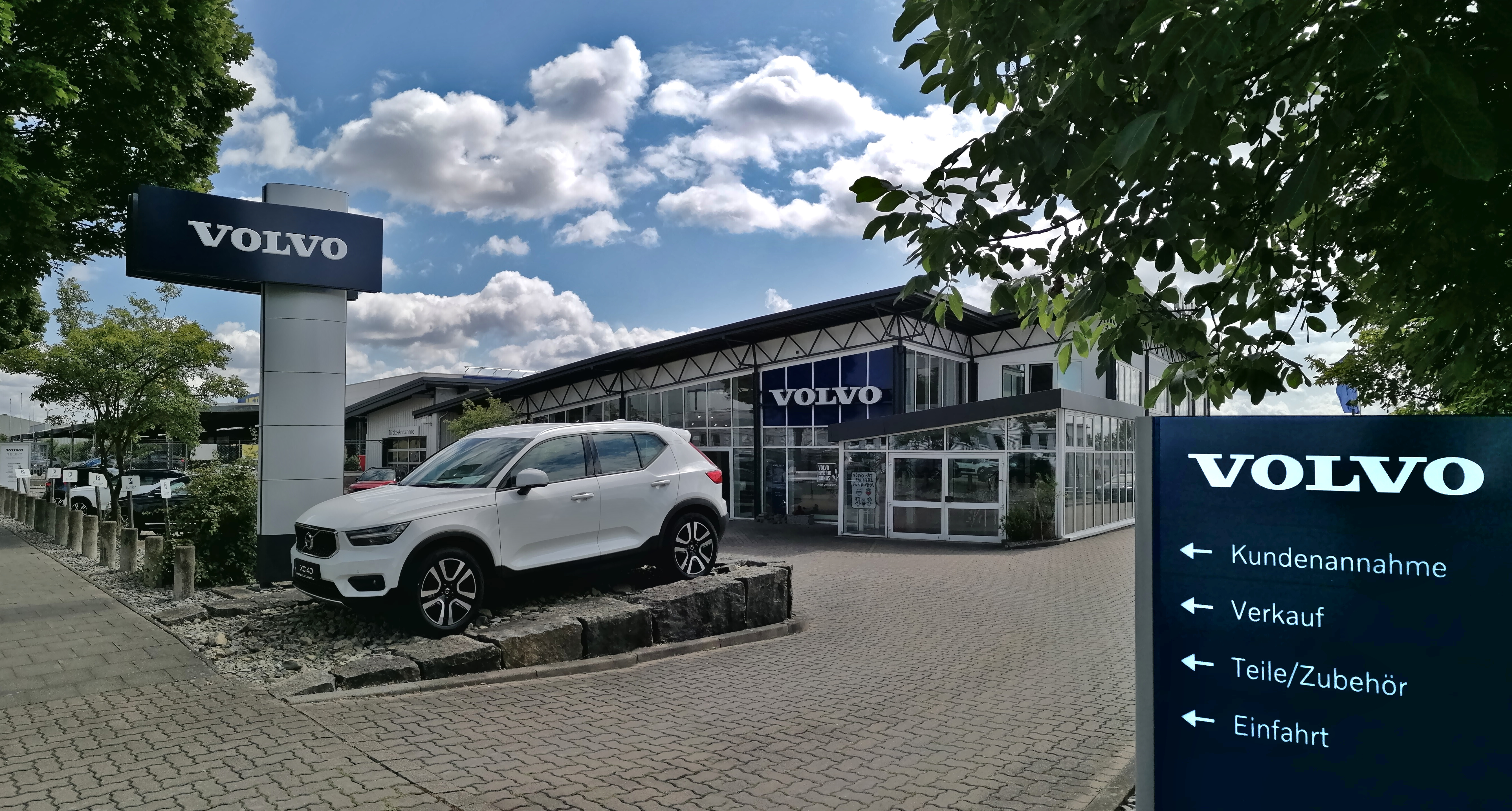 Kfz-Mechatroniker Schwerpunkt Pkw-Technik (m/w/d)